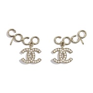 Chanel 金色 COCO 字母 垂吊 雙C 珍珠 夾式 耳環