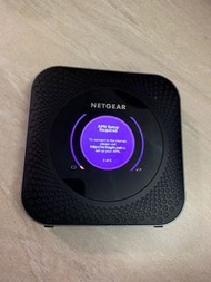 Net gear nighthawk mr1100 4G router