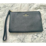 BNWT Coach Corner Zip Wristlet - Black