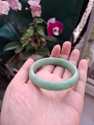 正裝 58mm A玉 青蘋果綠 豆種 翡翠手鐲