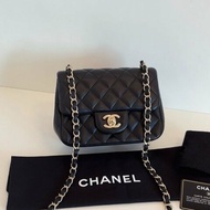 近新品 香奈兒/Chanel 黑金菱格CF方胖子鏈條包