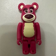 Bearbrick 100% S20 Toy Story Lotso(無卡/盒）Be@rbrick 勞蘇