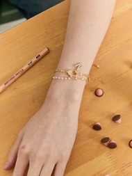 Pearly letter chain bracelet สร้อยข้อมือจี้ตัวอักษร