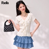 puella | เสื้อคอกีบ V ปักดอกไม้ 3D พริ้ว