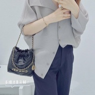 CHANEL 全新黑金mini 22包