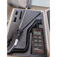 Original Dwyer Dwyer 475-1-FM Handheld Digital Display Digital Differential Pressure Gauge Different