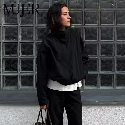 MUJER Black Windbreaker Woman Zip Cropped Women's Bomber Jacket New in Outerwears Long Sleeve Demi-s
