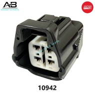 4 Pin Toyota SEG 4AFE AE101 Aircond Compressor Pump Socket Connector