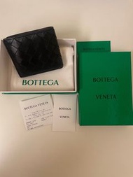 BV Bottega Veneta皮革八卡對開短夾全配 有購入明細 盒裝 防塵套 五折