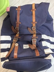 Herschel classic premium backpack 30L