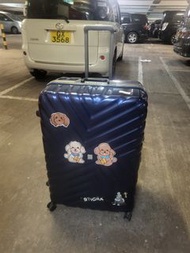 Crown 30吋藍色硬行李箱全新輪子。Luggage