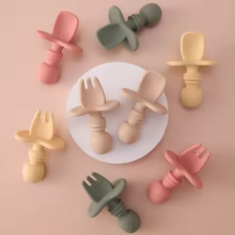 Color Kids 2PCS Silicone Baby Tableware Set Soft Fork Spoon BPA Free Portable Mini Feeding Utensils 