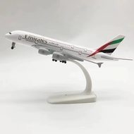 Emirates Airbus A380 19 cm 1:400 Diecast Aircraft