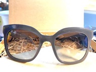 （二手）PRADA 女用太陽眼鏡 附眼鏡盒