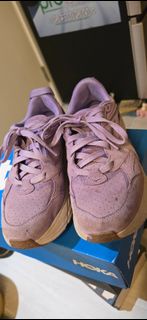 Hoka one one Clifton suede lilac
