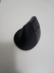 Logitech人體工學滑鼠