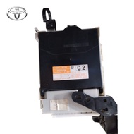 89221-47300 (G2) TOYOTA PRIUS INNER FUSE BOX (USED ORIGINAL)