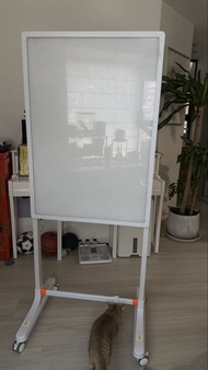 钢化玻璃白板支架式-有滑轮可移动，背面磁吸70*100cm