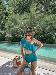 Two pieces ILU Tinyyystyle