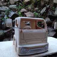 Kabin Miniatur Truk Canter