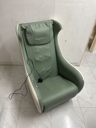 OTO 迷你按摩椅