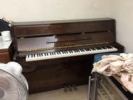Yamaha C108 鋼琴