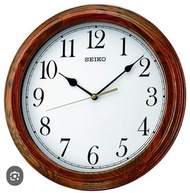 SEIKO QXA528B Wall Clock Quiet Sweep Second Hand, Wooden Case (Oak),