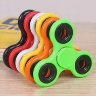 Unique Cool 360 Degree Rotation FIDGET SPINNER Tri-Spinner Fidget Gadget