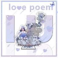 【现货】iu李知恩周边人形立牌亚克力明星挂件粉丝应援礼物摆件Liu Li Zhien's surrounding humanoid signs made of acrylic are visibleS