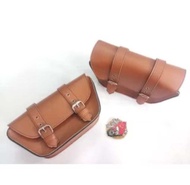 Tas samping side bag cover bok aki sidebag custom  tempat jas hujan motor klasik honda c70 win100 as