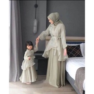One set outer Humaira couple organza