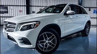 2016年BENZ GLC300 SUV車 4MATIC