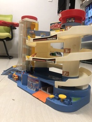 Tomica Super Auto Building 停車場玩具
