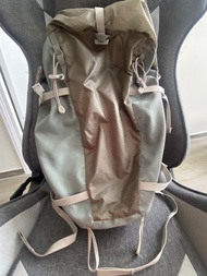 輕身新淨正牌Vaude Scopi 32 Lw 灰色背包 行山
