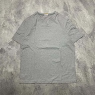 R Ziozia T-shirt Size M