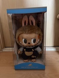 全新 Labubu Time to Chill