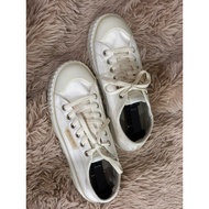 discovery Canvas Shoes Size 39 Running Full Sole Condition Authentic 1