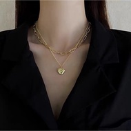 Gold necklace necklace with heart