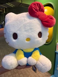 Hello Kitty 大公仔