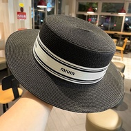 ❤❤❤❤✨French Celebrity Style Flat Top Hat Women 2026 New Style Fashion Straw Weaving Sunscreen Sunsha