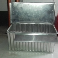 20x9x9cm/ baking pan with lid