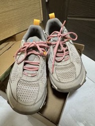 Columbia 女款運動鞋行山鞋 Hiking shoes