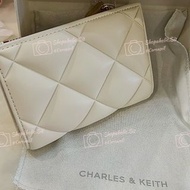 白黑粉色｜全新正品New Charles & Keith Gemma Folded Zip Small Wallet純色菱格多卡位對折短款零錢銀包 CHARLES&KEITH 小CK Handbag 