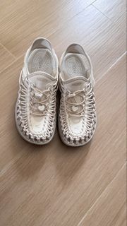 KEEN 編織涼鞋
