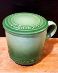 全新◢ Le Creuset★Stoneware Coffee Mug Cup Green Small Chip．附蓋馬克杯/咖啡杯 ◤ 薄荷綠