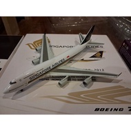 1/400 scale Singapore Airlines Boeing 747-400 9V-SPQ aircraft model (Jet-X)