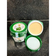 Vitamin E, vitamin B3 skin whitening cream