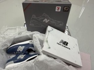 全新隱藏版5% Hidden Model 香港 7-11 7-Eleven 聯乘 Crossover New Balance 1300 藍色運動鞋迷你拼湊模型 NB Grey Day HK Hong 