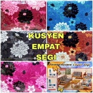 Sarung Kusyen Empat Segi Quality Offer 1Set14pcs Cushion.