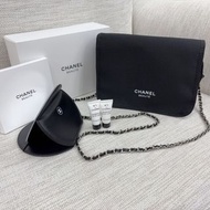 限量專櫃贈品set🎁Chanel Beauty 帆布質地化妝包套裝➕️精選好物推介➕️🌸代購優惠$429  2起$409有量PM🌸✅️全球🌎專櫃/免稅店/進口貨實物超級靚🖤去旅行必備‼️輕身收納 容量